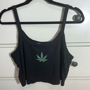 Leaf Crop Tank Top L